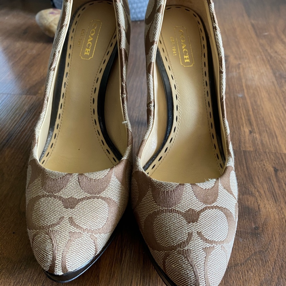 Coach Heels, mint condition only worn a couple times